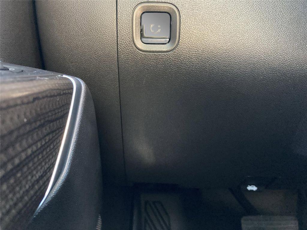 used 2020 Chevrolet Silverado 1500 car, priced at $31,899