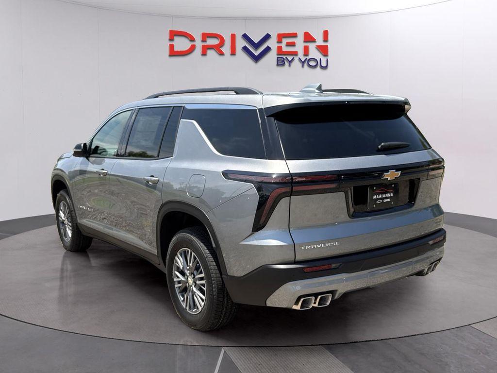 new 2026 Chevrolet Traverse car, priced at $42,837
