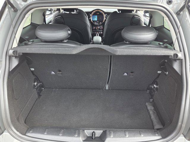 used 2022 MINI Hardtop car, priced at $19,698