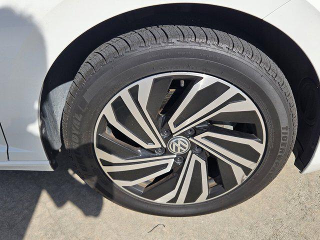 used 2021 Volkswagen Jetta car, priced at $17,398