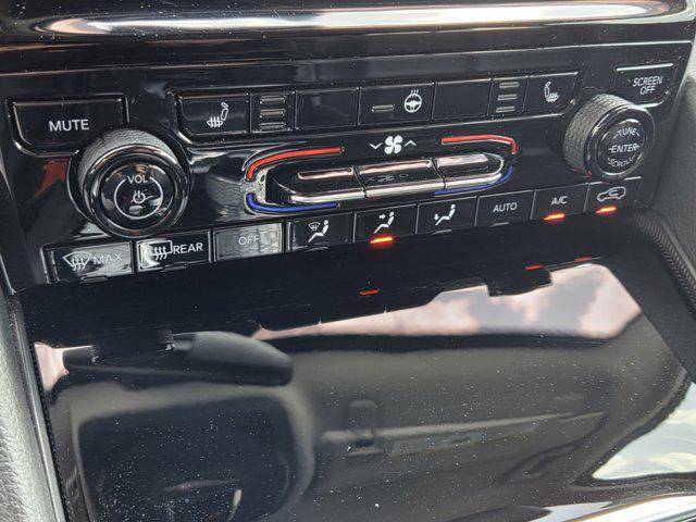 used 2024 Jeep Grand Cherokee car, priced at $33,398