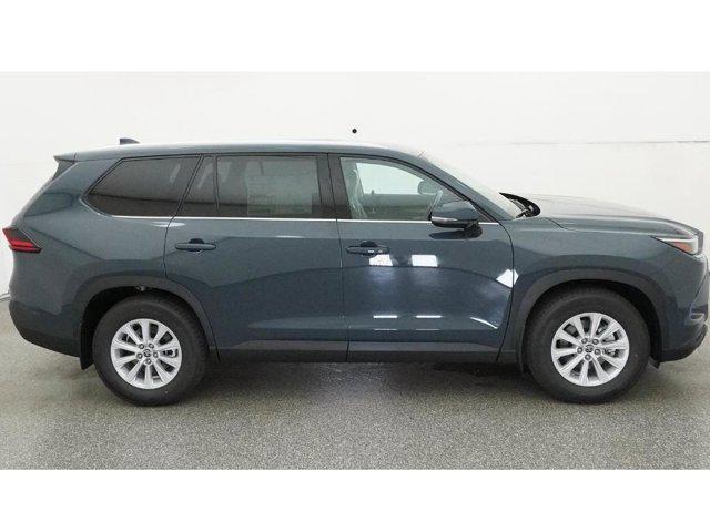 new 2026 Toyota Grand Highlander Hybrid car, priced at $47,613