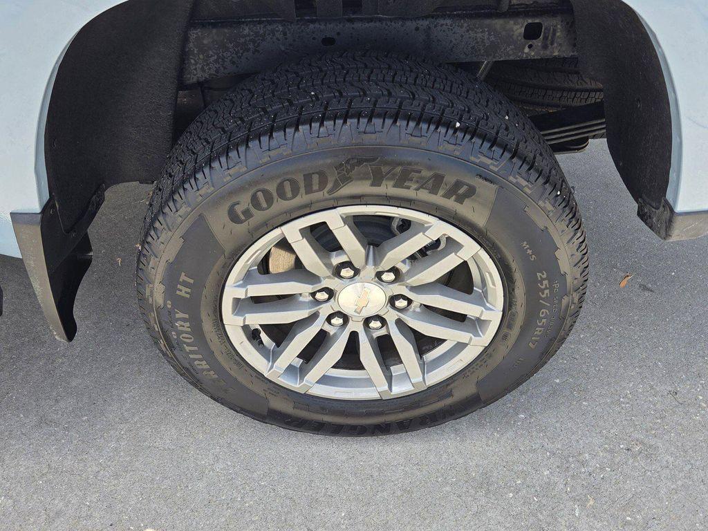 used 2025 Chevrolet Colorado car, priced at $35,698