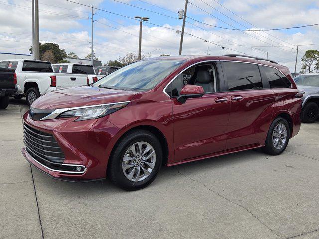 used 2022 Toyota Sienna car, priced at $31,598