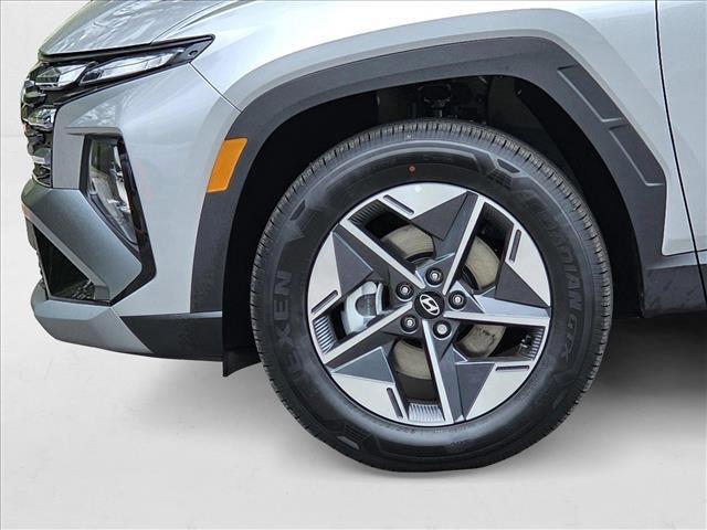 new 2025 Hyundai TUCSON Hybrid car, priced at $36,615