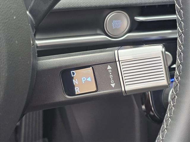 new 2025 Hyundai TUCSON Hybrid car, priced at $38,025