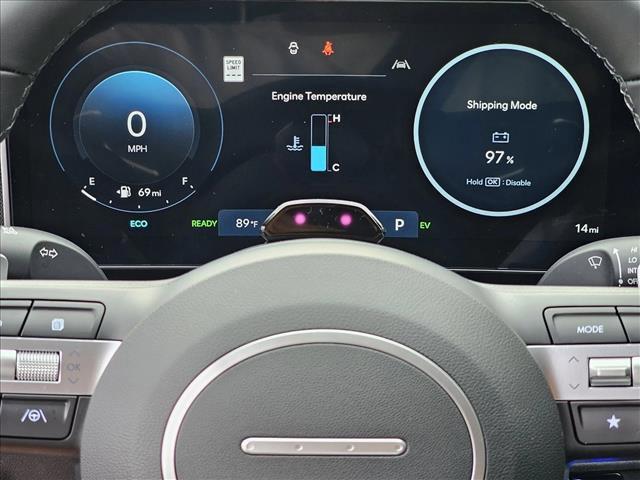 new 2025 Hyundai TUCSON Hybrid car, priced at $38,025