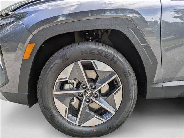 new 2025 Hyundai TUCSON Hybrid car, priced at $37,265