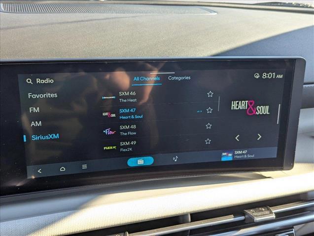 new 2025 Hyundai TUCSON Hybrid car, priced at $36,565