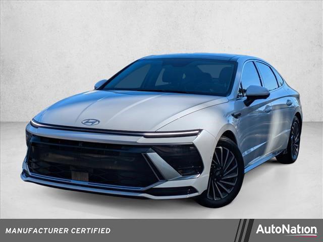 used 2025 Hyundai Sonata Hybrid car, priced at $32,080