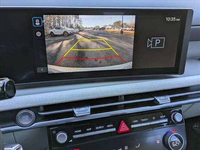 new 2026 Hyundai TUCSON Hybrid car, priced at $37,425