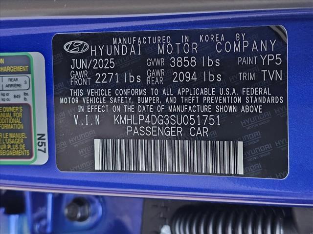 new 2025 Hyundai Elantra car, priced at $27,615