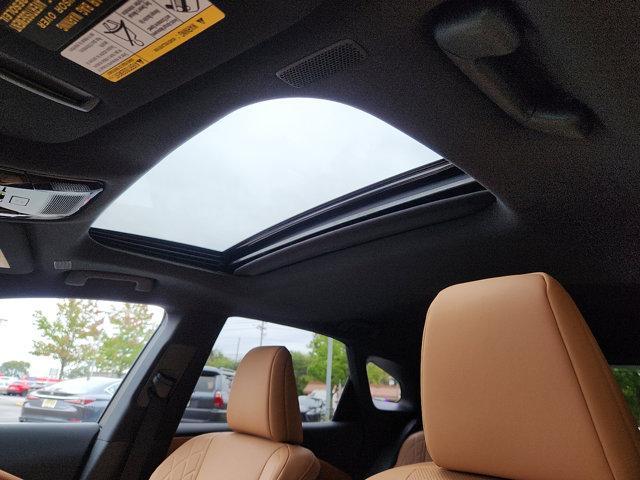 2024 Eminent White Pearl - 085 Lexus RX 350