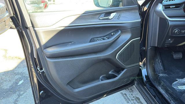 new 2026 Jeep Grand Cherokee L car, priced at $53,225