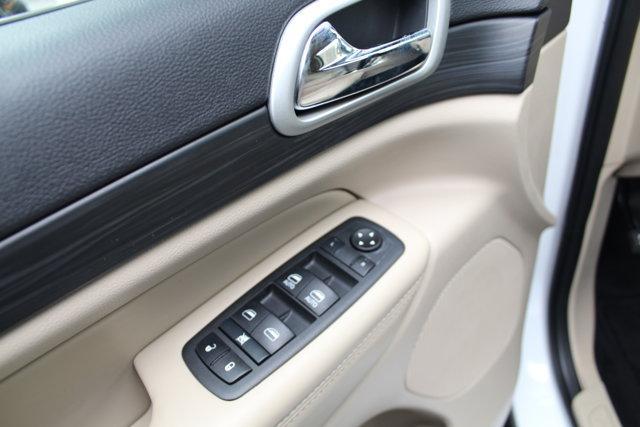 used 2022 Jeep Grand Cherokee WK car, priced at $27,990