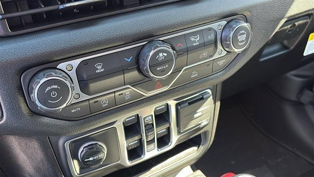 new 2026 Jeep Wrangler car, priced at $43,595