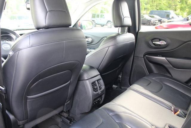 used 2019 Jeep Cherokee car, priced at $17,990