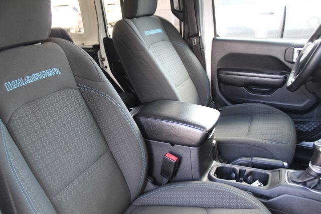 used 2021 Jeep Wrangler Unlimited car, priced at $28,699