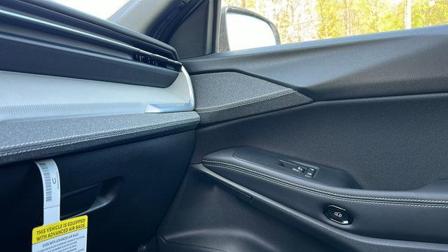 new 2026 Jeep Cherokee car, priced at $40,220