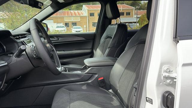 new 2025 Jeep Grand Cherokee car, priced at $44,200