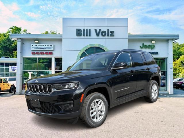 new 2025 Jeep Grand Cherokee car, priced at $42,200