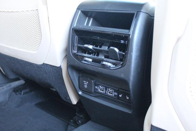 used 2025 Jeep Grand Cherokee car, priced at $38,996
