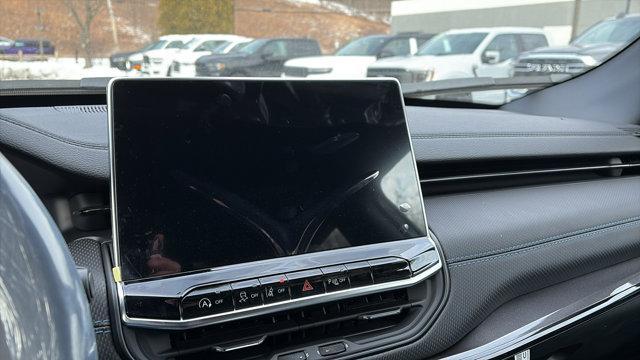 new 2026 Jeep Compass car, priced at $37,318