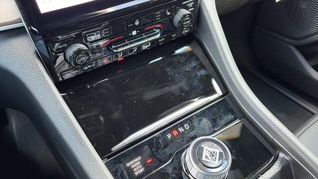 new 2025 Jeep Grand Cherokee car, priced at $48,277