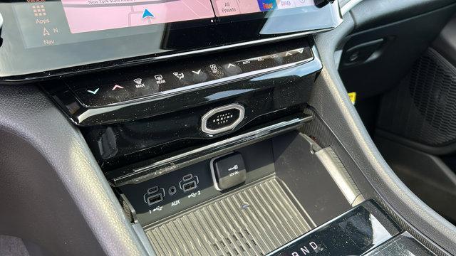 new 2026 Jeep Grand Cherokee car, priced at $49,170