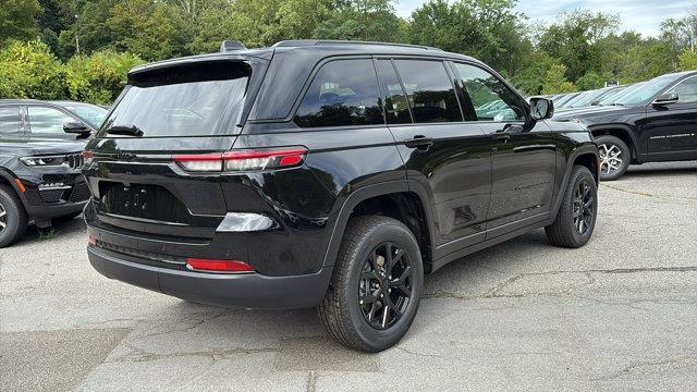 new 2025 Jeep Grand Cherokee car, priced at $44,500
