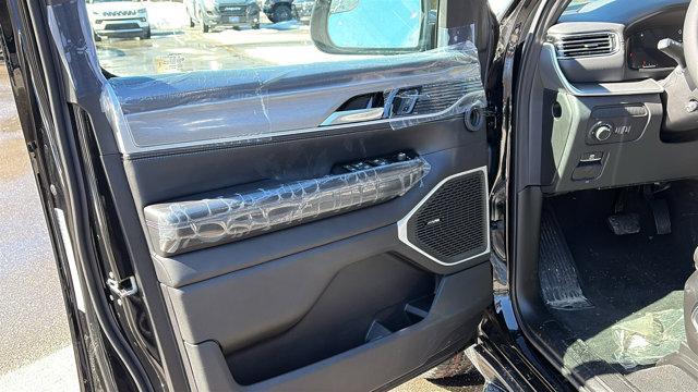 new 2026 Jeep Grand Wagoneer L car, priced at $71,295