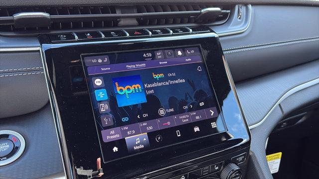 new 2025 Jeep Grand Cherokee car, priced at $44,700