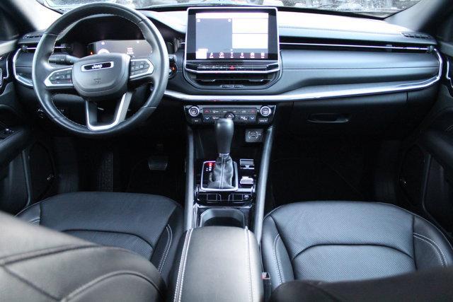 2022 Diamond Black Jeep Compass