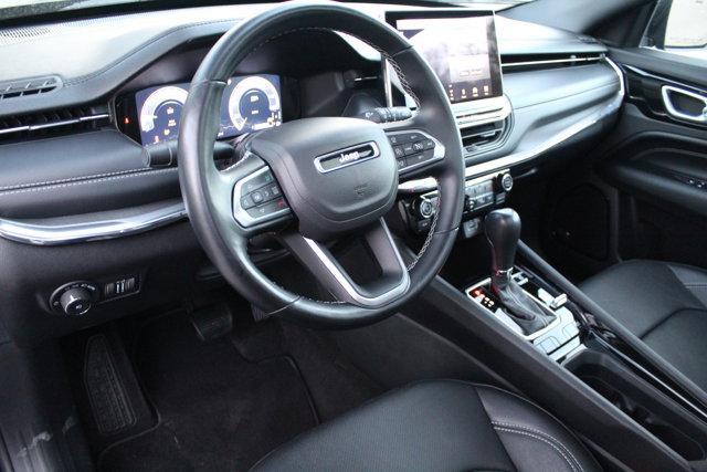 2022 Diamond Black Jeep Compass