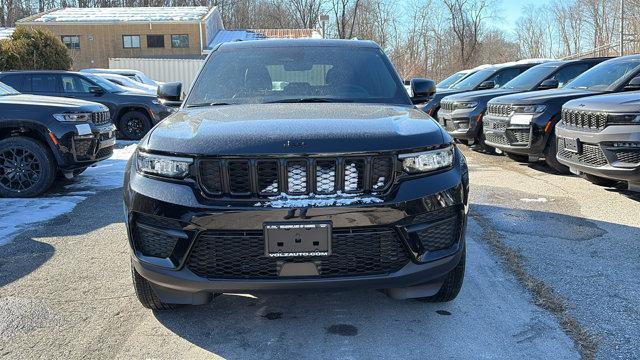 new 2025 Jeep Grand Cherokee car, priced at $46,730