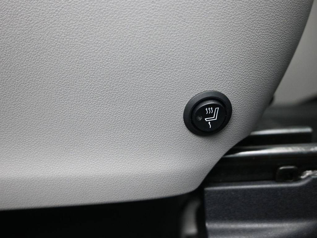 used 2018 Toyota Highlander Hybrid car, priced at $24,617