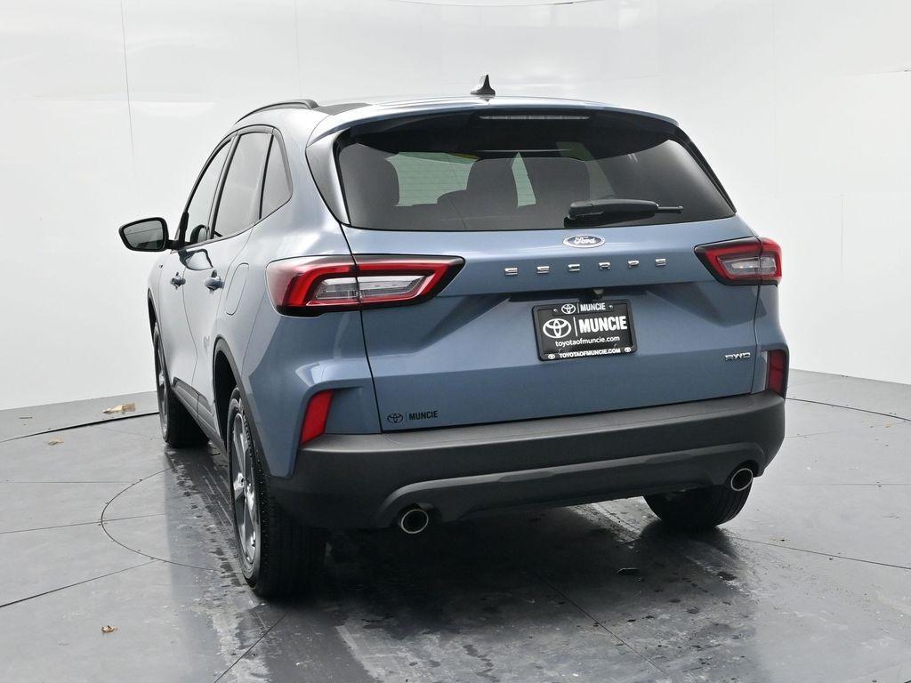 used 2025 Ford Escape car, priced at $26,831