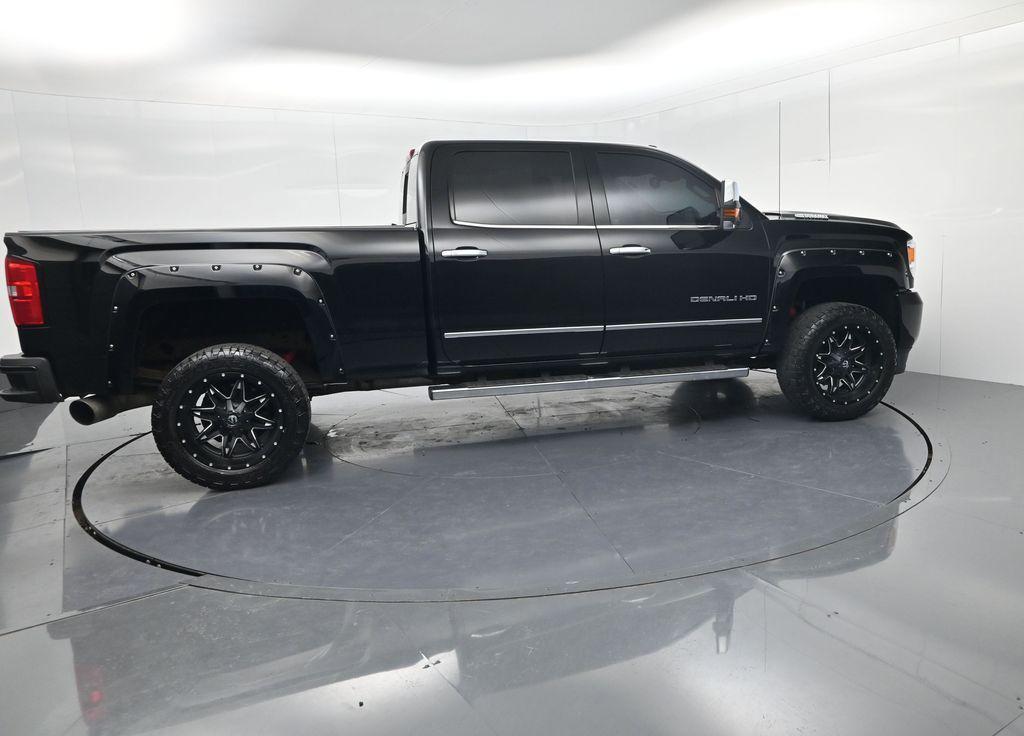 used 2018 GMC Sierra 2500 car, priced at $51,087