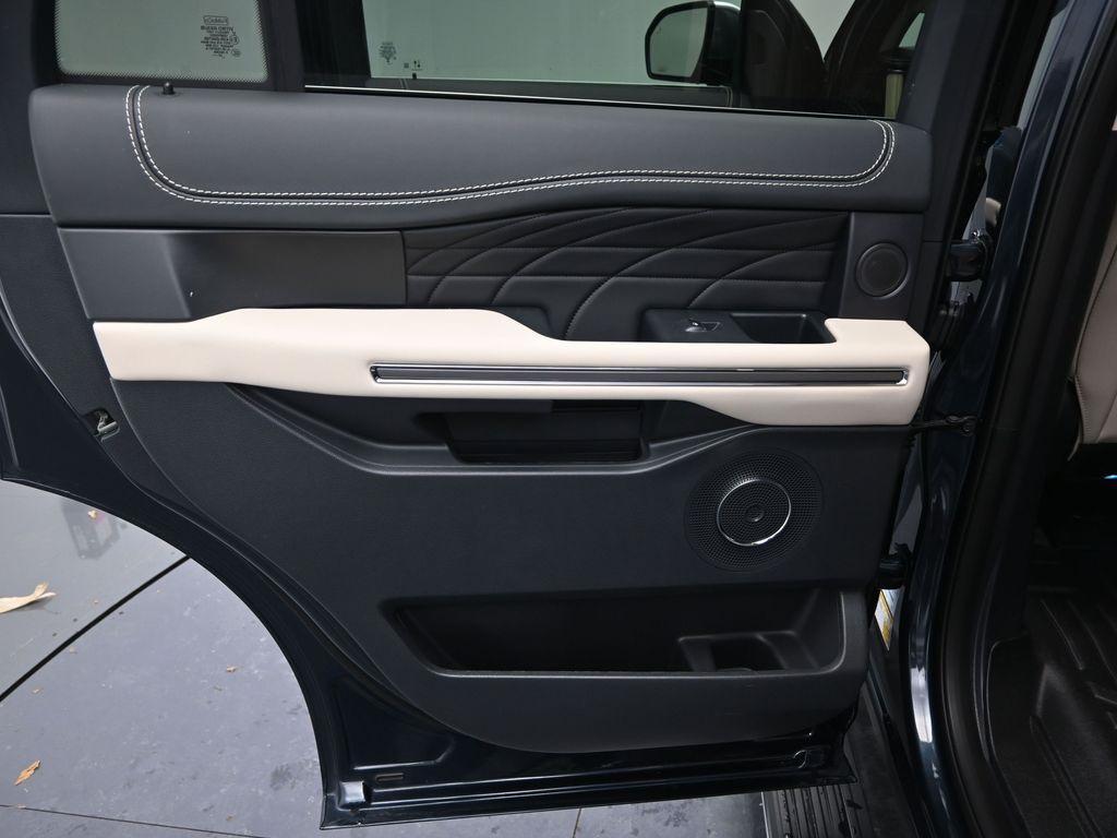 used 2024 Ford Expedition car, priced at $64,208