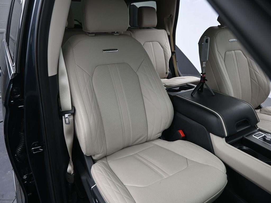 used 2024 Ford Expedition car, priced at $64,208