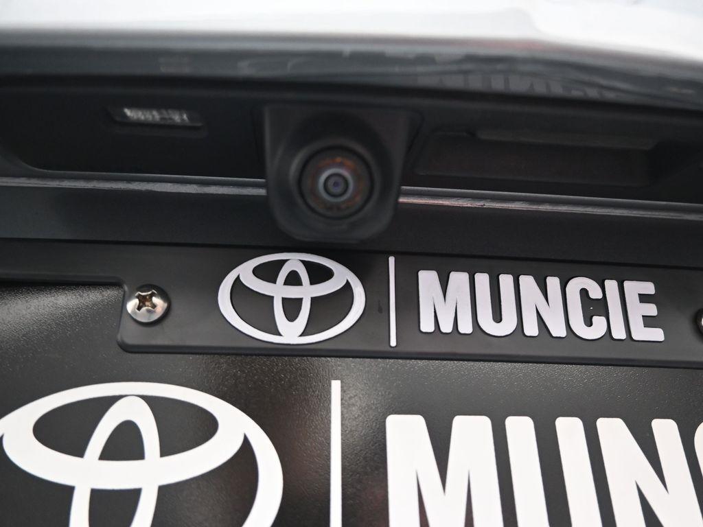 used 2025 Cadillac XT4 car, priced at $36,381