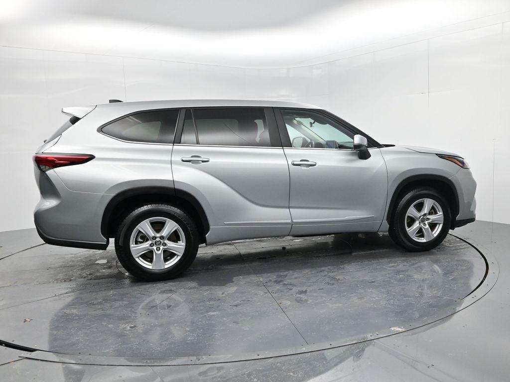 used 2023 Toyota Highlander car, priced at $30,602