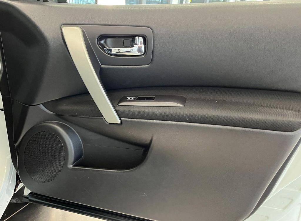 used 2014 Nissan Rogue Select car, priced at $6,795