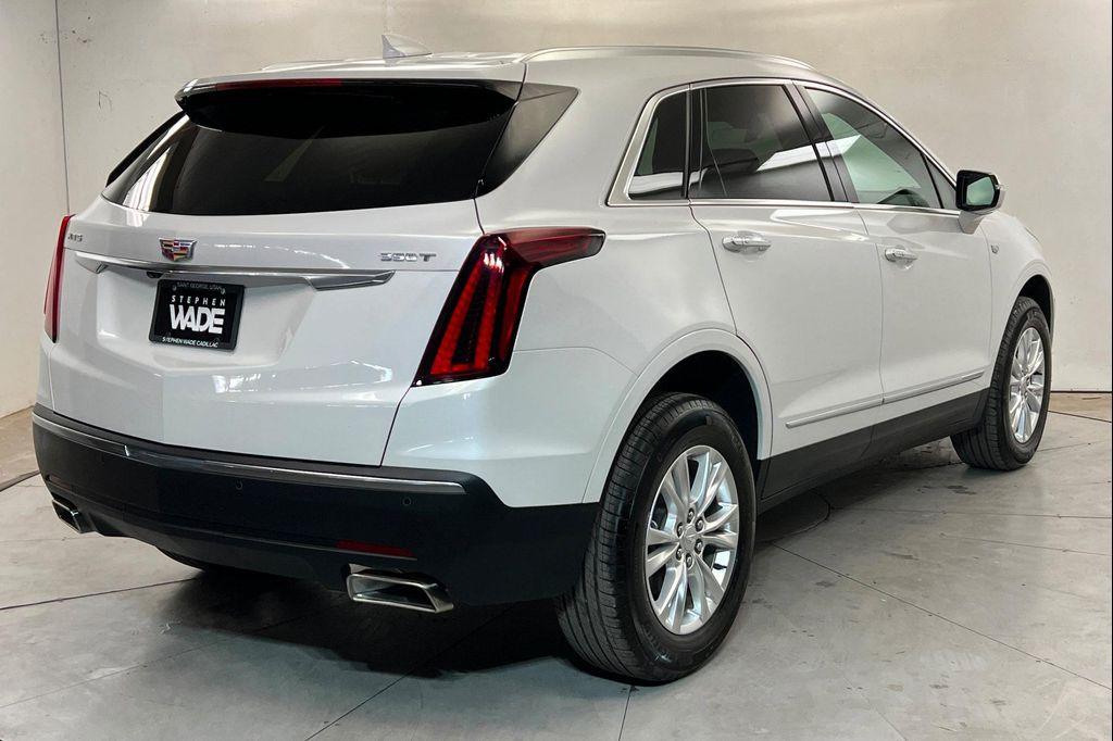 new 2025 Cadillac XT5 car, priced at $46,724