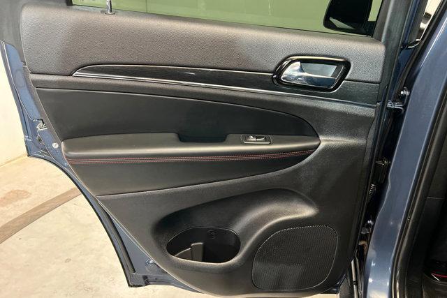 used 2021 Jeep Grand Cherokee car, priced at $27,372