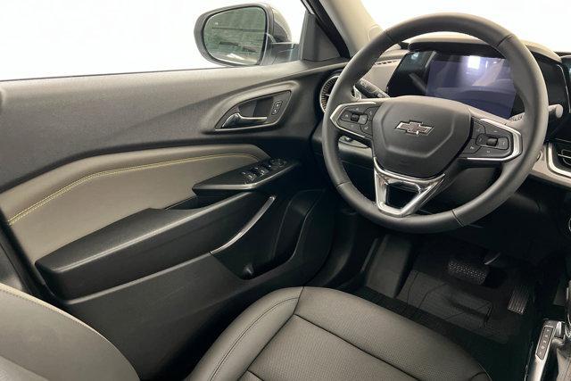 new 2025 Chevrolet Trax car, priced at $26,955