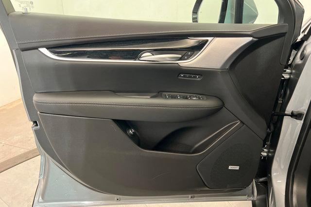 new 2026 Cadillac XT5 car, priced at $59,819