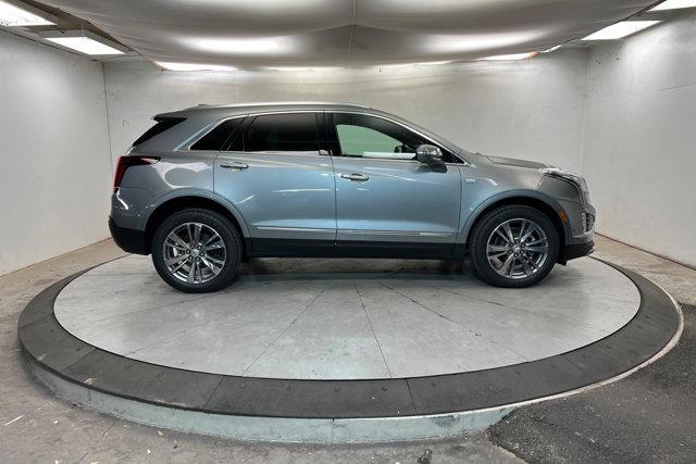 new 2026 Cadillac XT5 car, priced at $59,819