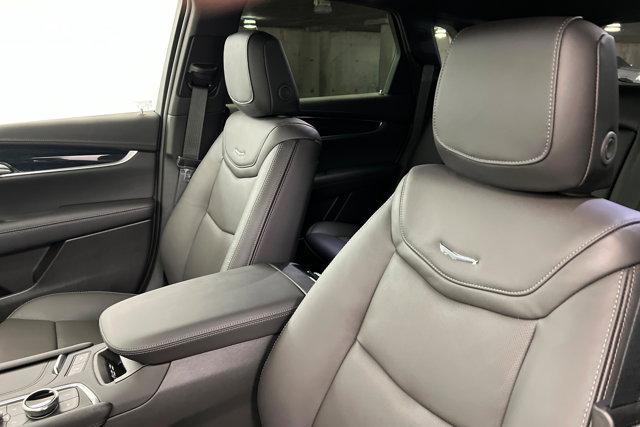 new 2026 Cadillac XT5 car, priced at $59,819