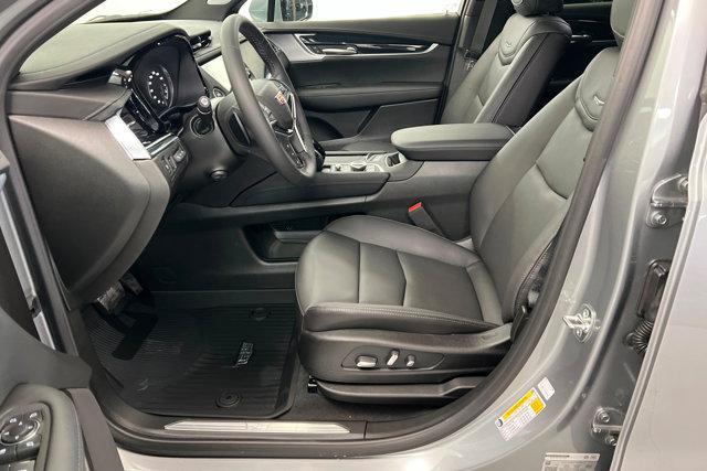 new 2026 Cadillac XT5 car, priced at $59,819